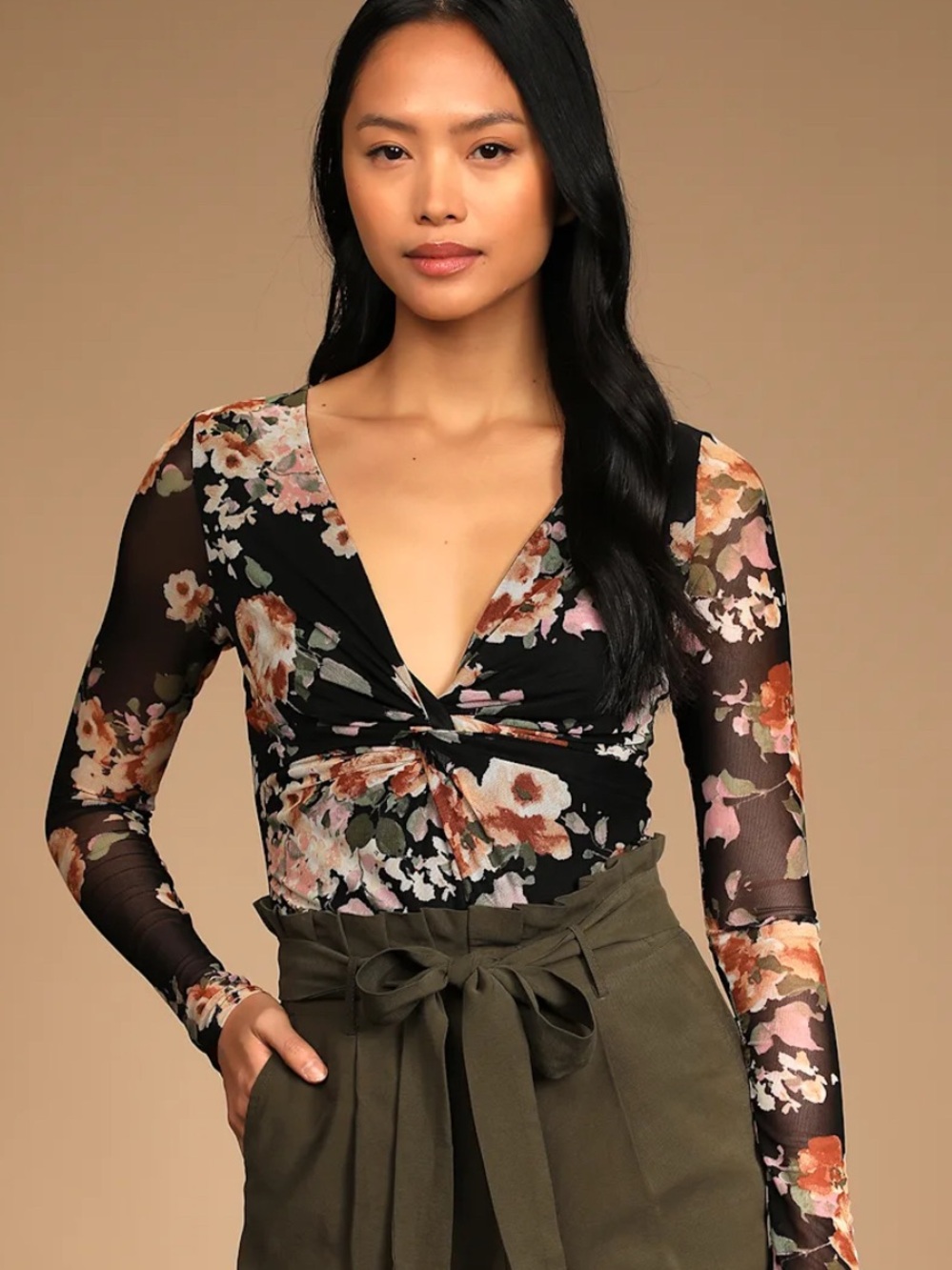 Lulus Floral Twist Front Deep V Long Sleeve bodysuit - Black Floral